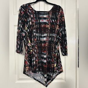 New Directions, Black and Red Abstract Poncho Style Hemline Tunic